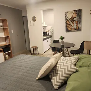 Depto. Av. Godoy Cruz Apartamento Mendoza